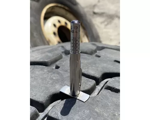 22.5" Rear Other Tire and Rim