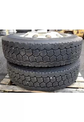 275/80/R22.5 Prostar Tire and Rim