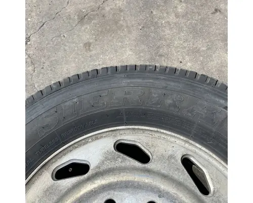285/75R24.5 Other Tire and Rim