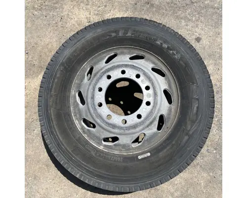 285/75R24.5 Other Tire and Rim