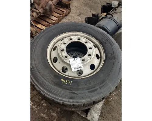 295/75/R22.5  Tire and Rim