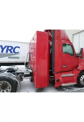 3 CYLINDERS BEHIND CAB ENCLOSED CNG FUEL SYSTEM