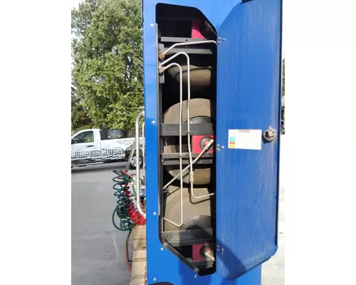3 CYLINDERS BEHIND CAB ENCLOSED CNG FUEL SYSTEM