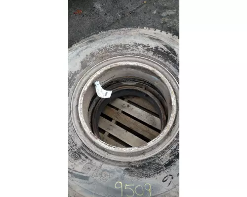 Tire And Rim 315/80/R22.5  Camerota Truck Parts