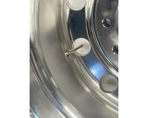 ACCURIDE  Wheel