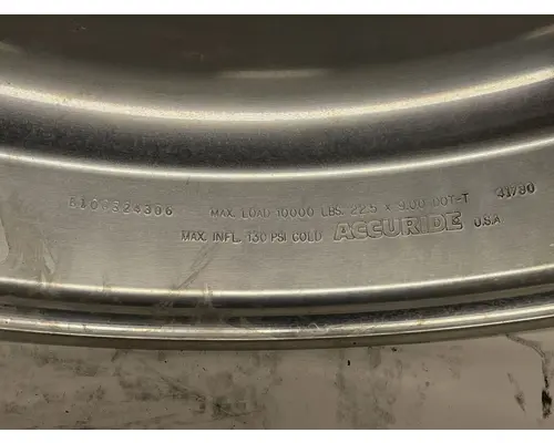ACCURIDE  Wheel