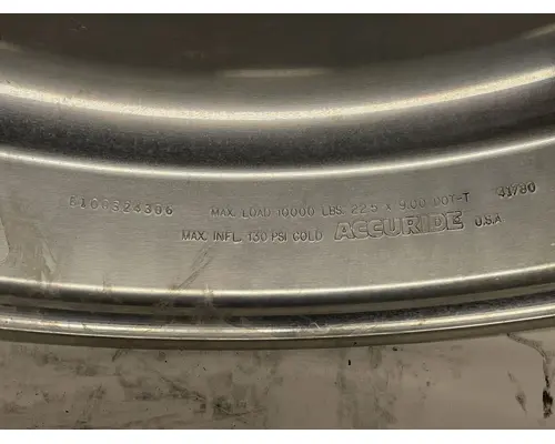 ACCURIDE  Wheel