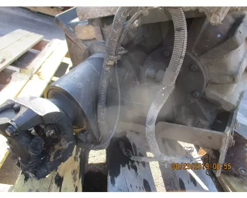 ADVANCED FRONT DISCHARGE MIXER TRANSFER CASE ASSEMBLY