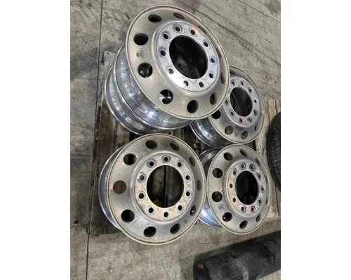 ALCOA 22.5 X 8.25 Wheel