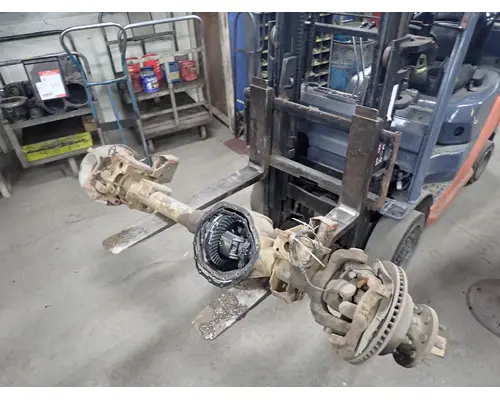 AMERICAN AXLE  AAM 925 Beam Axle Assy, Fr (4WD)
