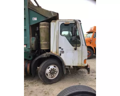 AMERICAN LAFRANCE CONDOR (BASE TRUCK) CAB