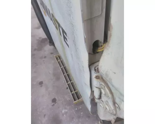 AMERICAN LAFRANCE CONDOR (BASE TRUCK) DOOR ASSEMBLY, FRONT