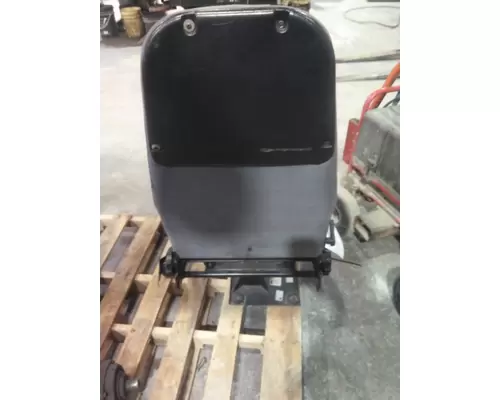 AMERICAN LAFRANCE FIRE/RESCUE SEAT, FRONT