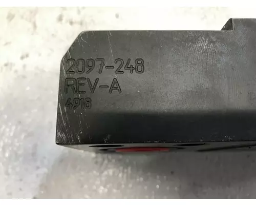 ASV RT120 FORESTRY Equip Hydraulic Valve