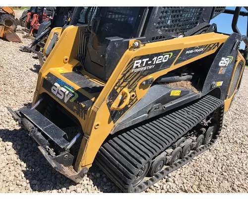 ASV RT120 FORESTRY Equip Loader Arm