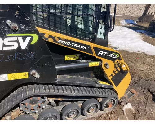 ASV RT40 Equip Loader Arm