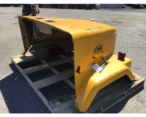 AUTOCAR ACL Hood