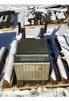 AUTOCAR ACTT XSPOTTER BATTERY BOX