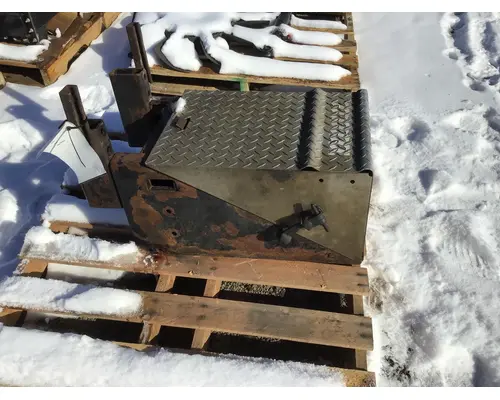 AUTOCAR ACTT XSPOTTER BATTERY BOX