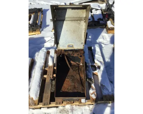 AUTOCAR ACTT XSPOTTER BATTERY BOX