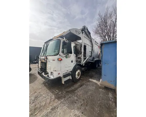 AUTOCAR ACX Xpeditor Complete Vehicle