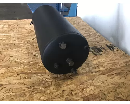 AUTOCAR ACX64 Air Tank