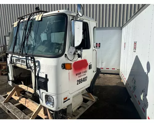 AUTOCAR ACX64 Cab Assembly