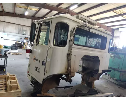 AUTOCAR ACXXPEDITOR CAB
