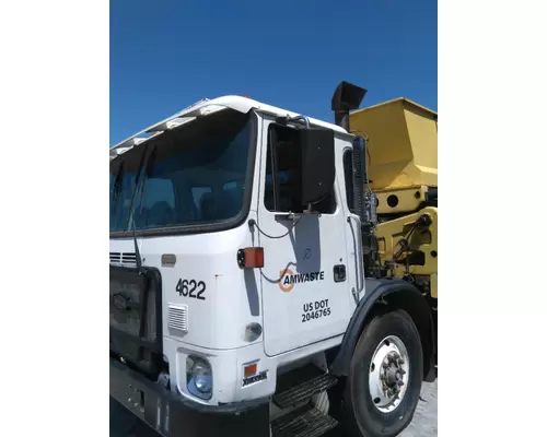 AUTOCAR ACXXPEDITOR CAB