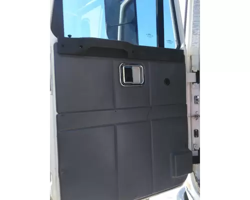 AUTOCAR ACXXPEDITOR CAB