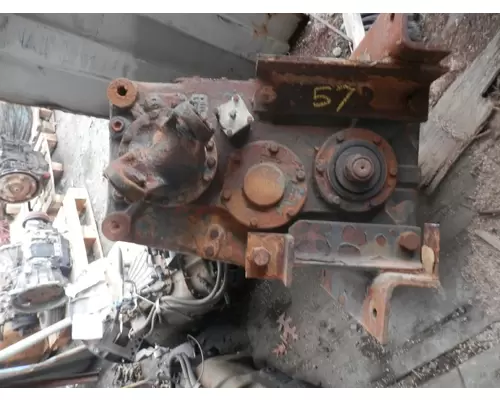 AUTOCAR DC102 Transfer Case Assembly
