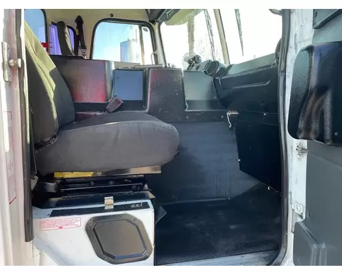 AUTOCAR WX Xpeditor Vehicle For Sale