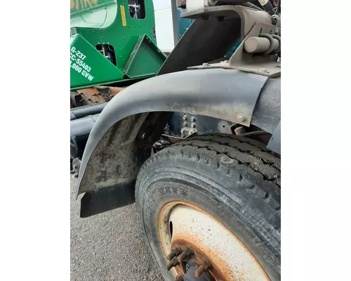 AUTOCAR WXLL (LOW LEVEL) FENDER, SPLASH SHIELDGUARD