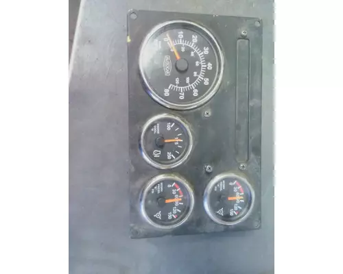 AUTOCAR WXLL (LOW LEVEL) GAUGE CLUSTER