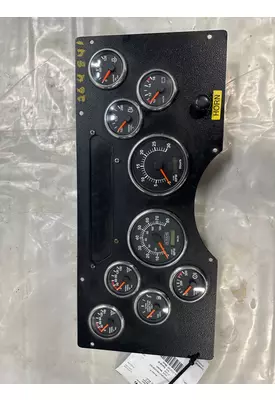 AUTOCAR WXLL64 Instrument Cluster