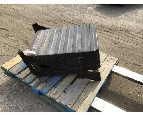 AUTOCAR WX Battery Box