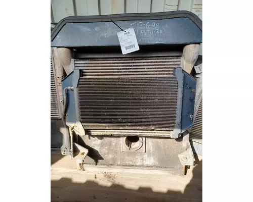 AUTOCAR XPEDITOR Radiator