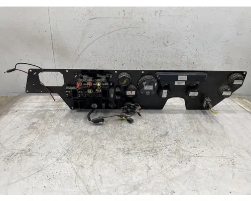 AUTOCAR Xspotter Off Road Instrument Cluster