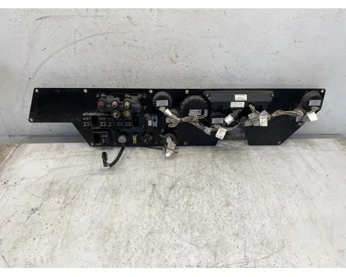 AUTOCAR Xspotter Off Road Instrument Cluster