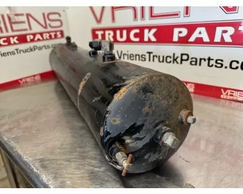 AUTOCAR  Air Tank