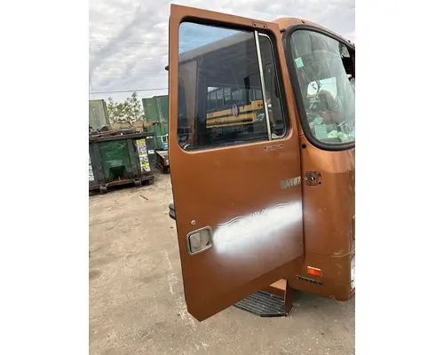 AUTOCAR  Door Assembly, Front