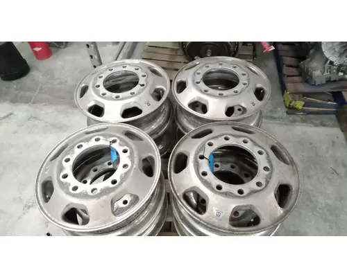 Wheel ALCOA Kenworth Signature 22.5 HP High Mountain Horsepower