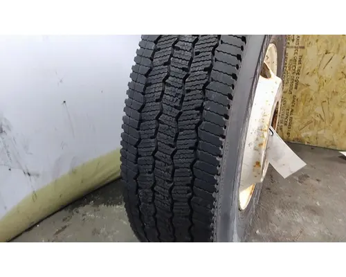 All MANUFACTURERS 11R22.5 TIREWHEEL