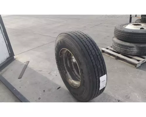 All MANUFACTURERS 295/75R22.5 TIREWHEEL