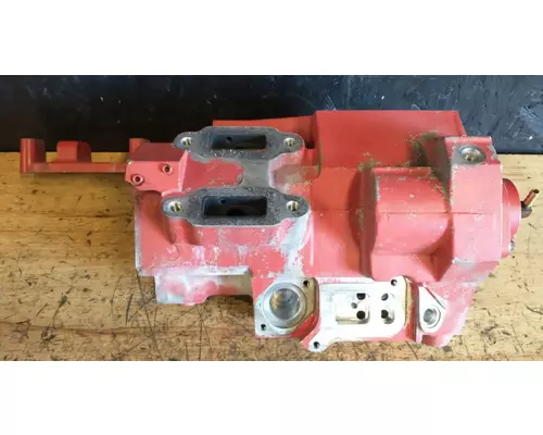 American La France CONDOR Intake Manifold