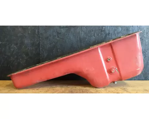 American La France CONDOR Oil Pan