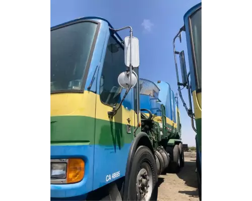 American LaFrance CONDOR Cab