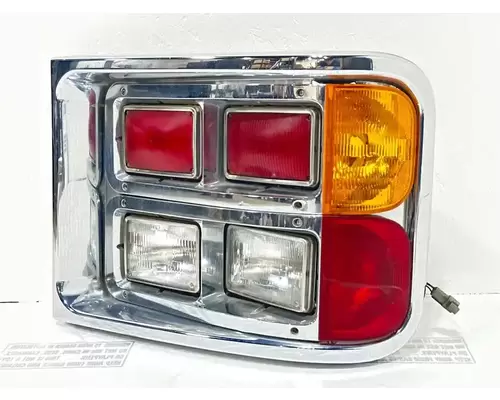 American LaFrance Eagle Headlamp Assembly