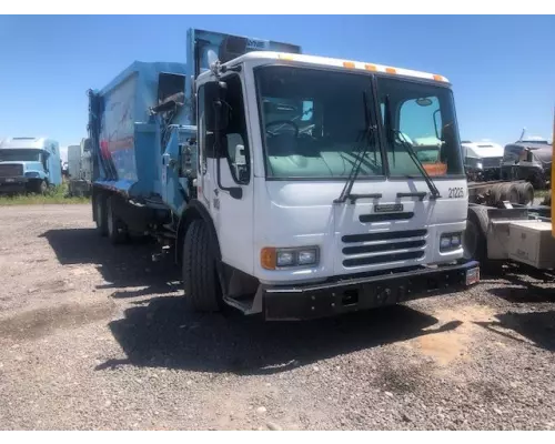 Bumper Assembly, Front American LaFrance CONDOR Holst Truck Parts