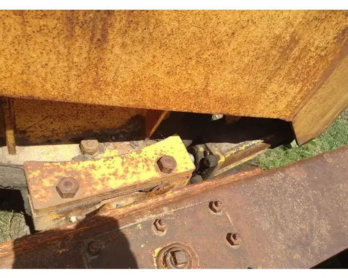 Austin Western 300 Equip Axle